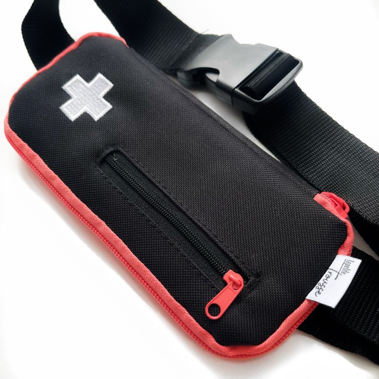 LA PETITE TROUSSE - POCHETTE POUR AUTO-INJECTEUR