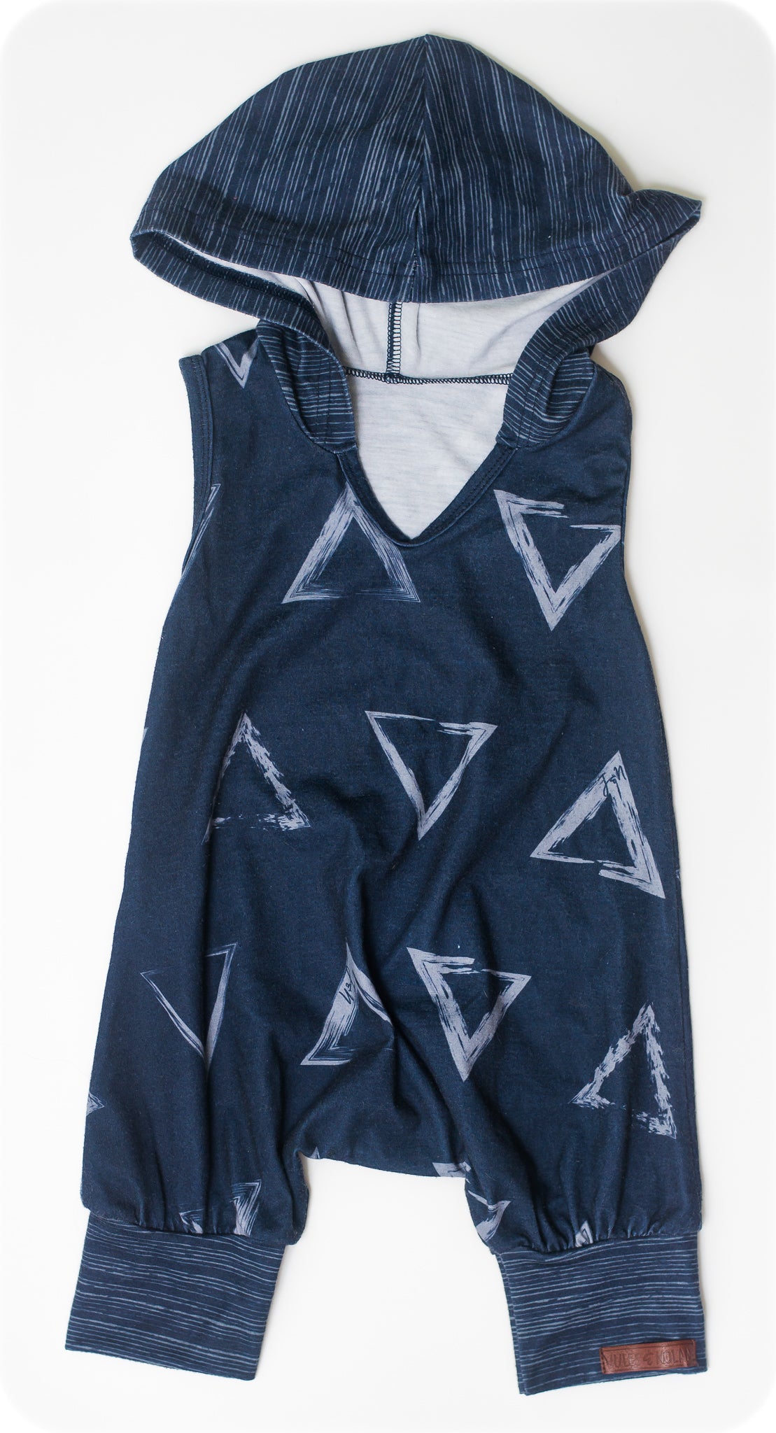 JULES & NOLAN - 6-12 MOIS