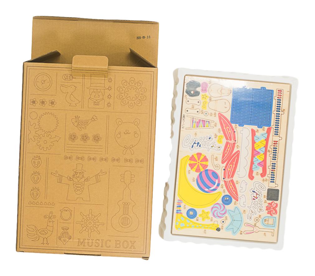 *NEUF* KIT FABRICATION D'UNE BOÎTE À MUSIQUE