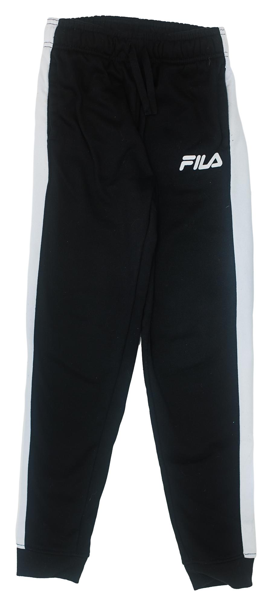 *FILA - 8 ANS