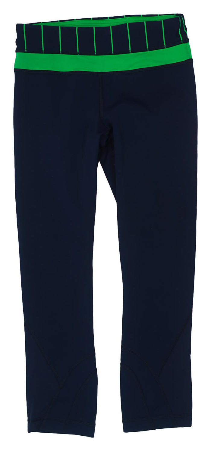 LULULEMON - FAIT ENVIRON 12 ANS