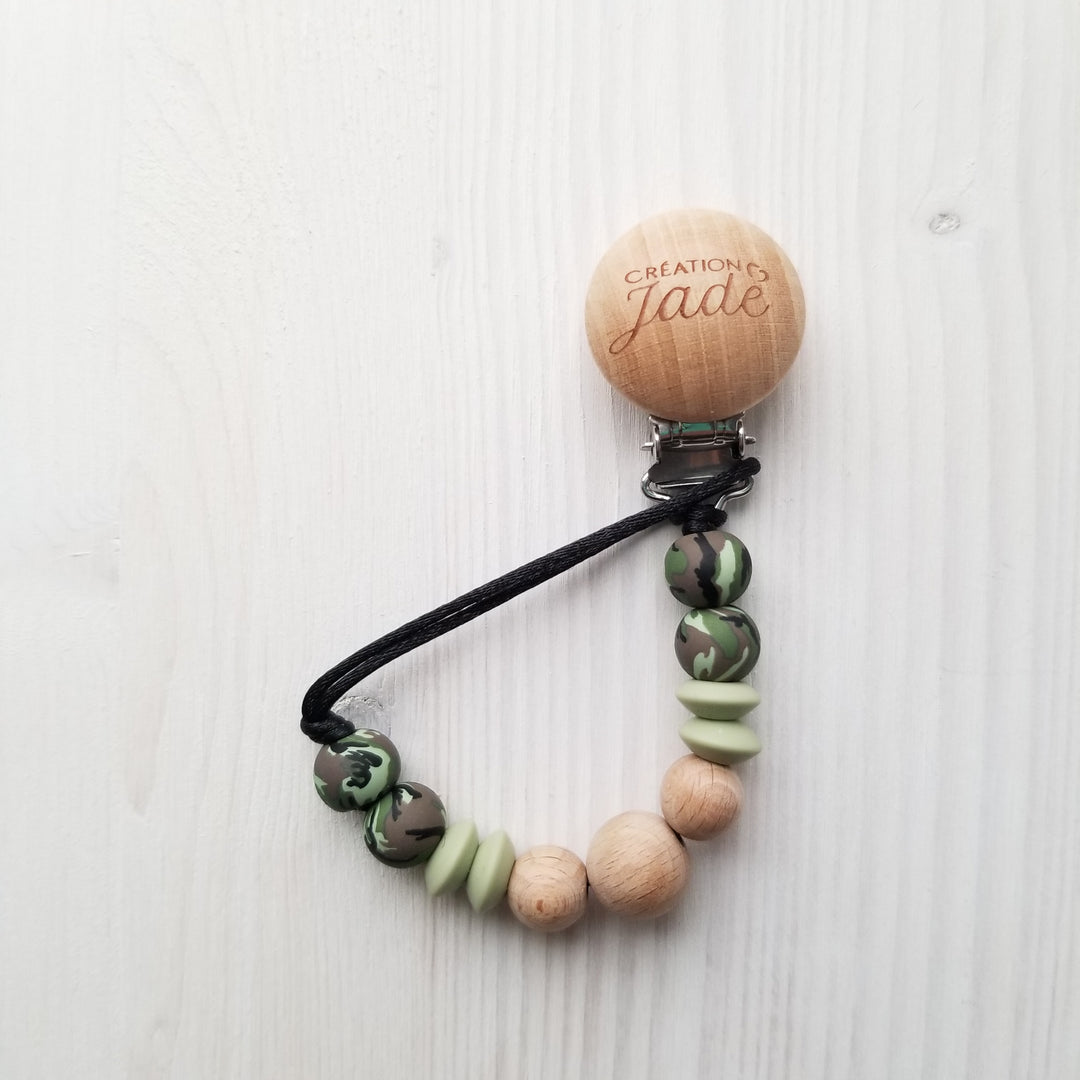 *NEUF* CRÉATION JADE - ATTACHE À SUCE (Modèles variés)