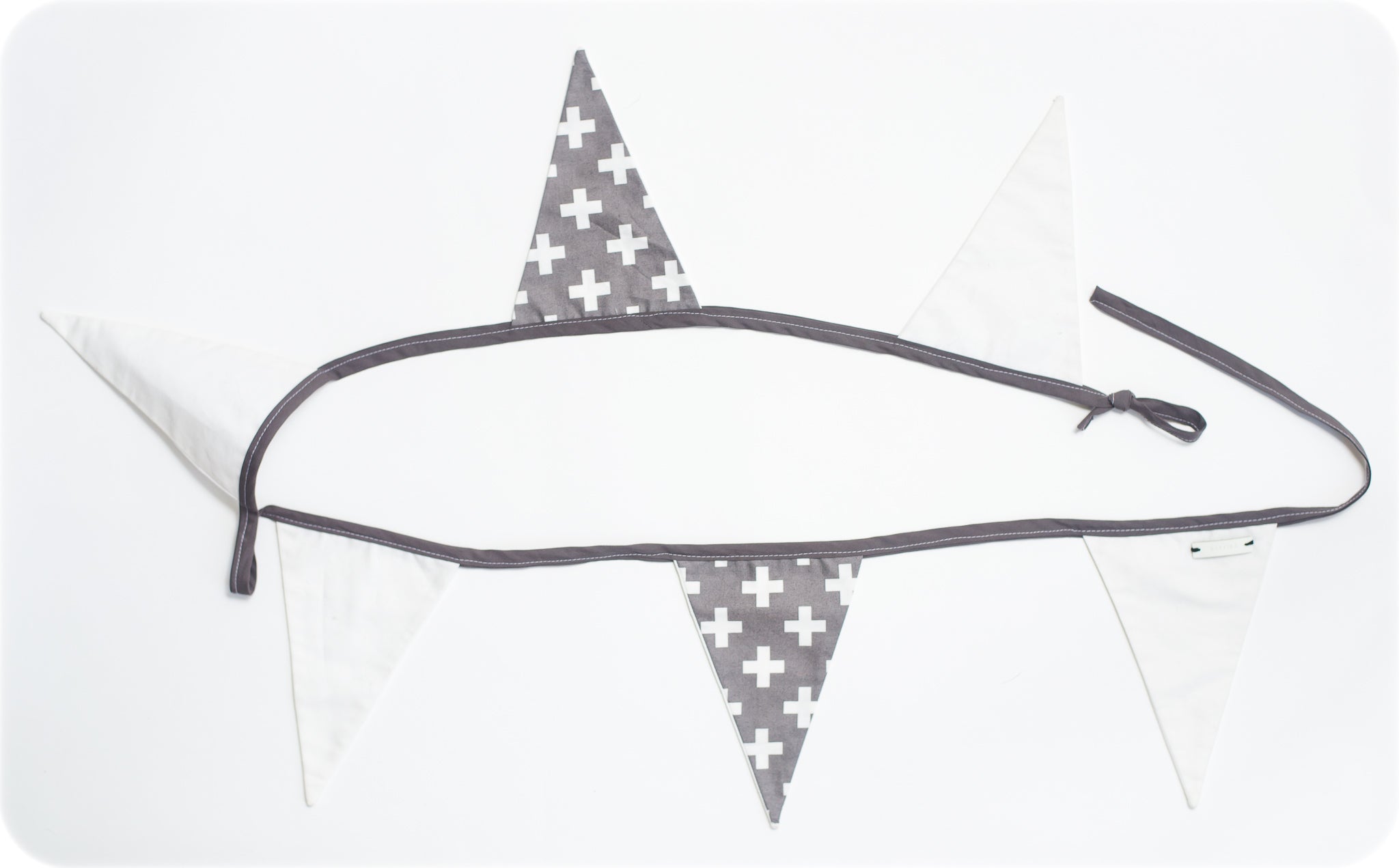 BASTIES - GUIRLANDE DE FANIONS